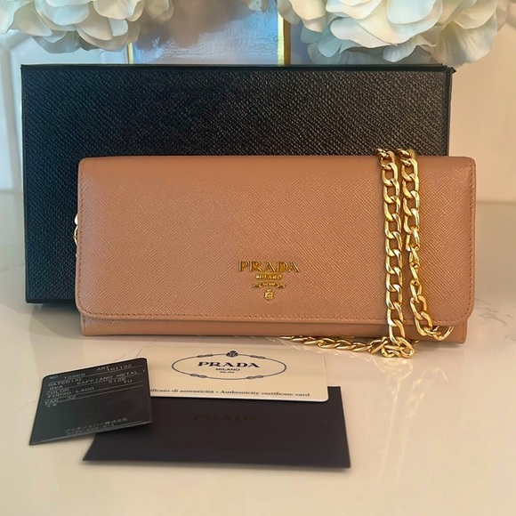 Prada Large Saffiano Leather Flap wallet Beige Nude Pinkish Gold hardware - Picture 1 of 17